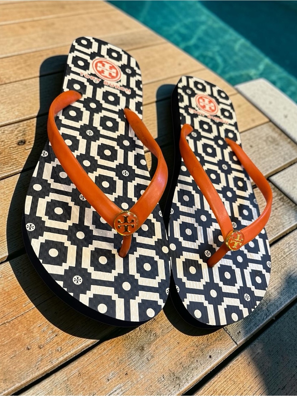 Tory Burch NWOT Flip Flops 8
